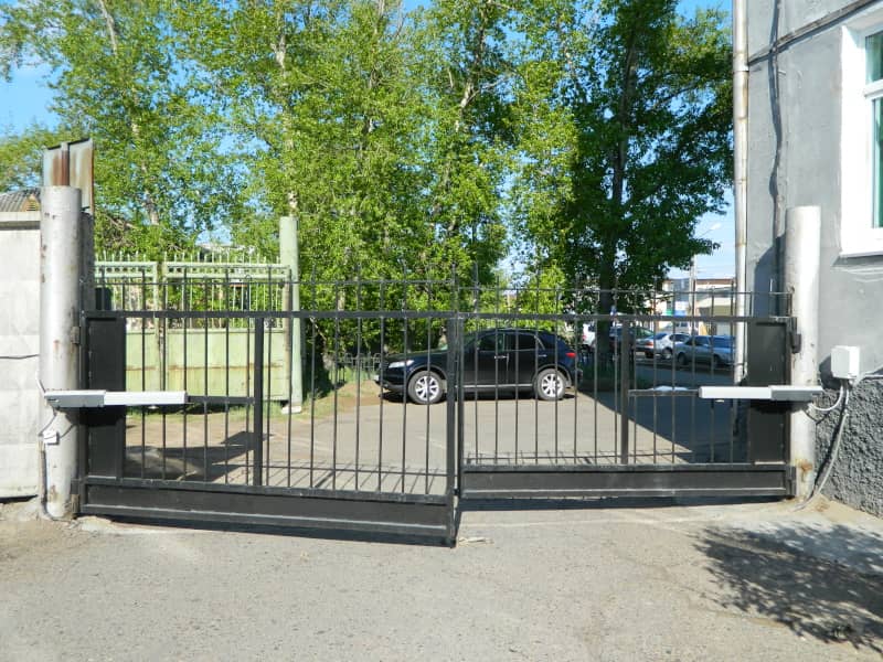 Уличные ворота DoorHan в Саранске с установкой