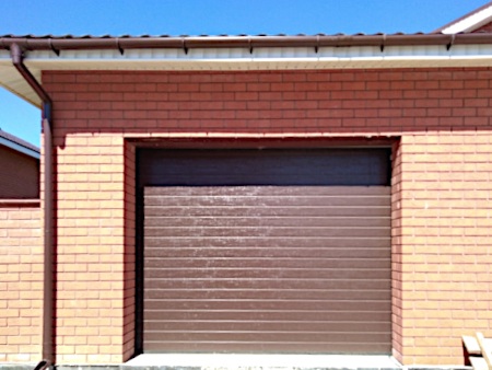 Алюминиевые гаражные ворота RSD01LUX 2500x2200 в Саранске